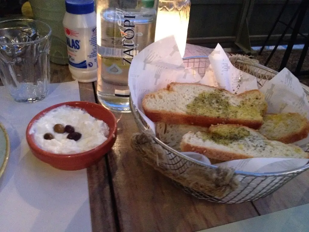 Menu_Mezze Glyfada_Glyfáda_image_7