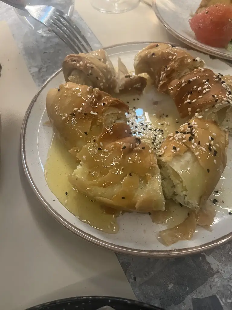 ioanna trigka_Mezze Glyfada_Glyfáda_review