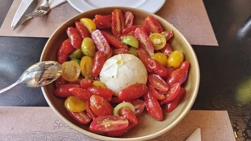 The Pastards_Chios_slider_image_3