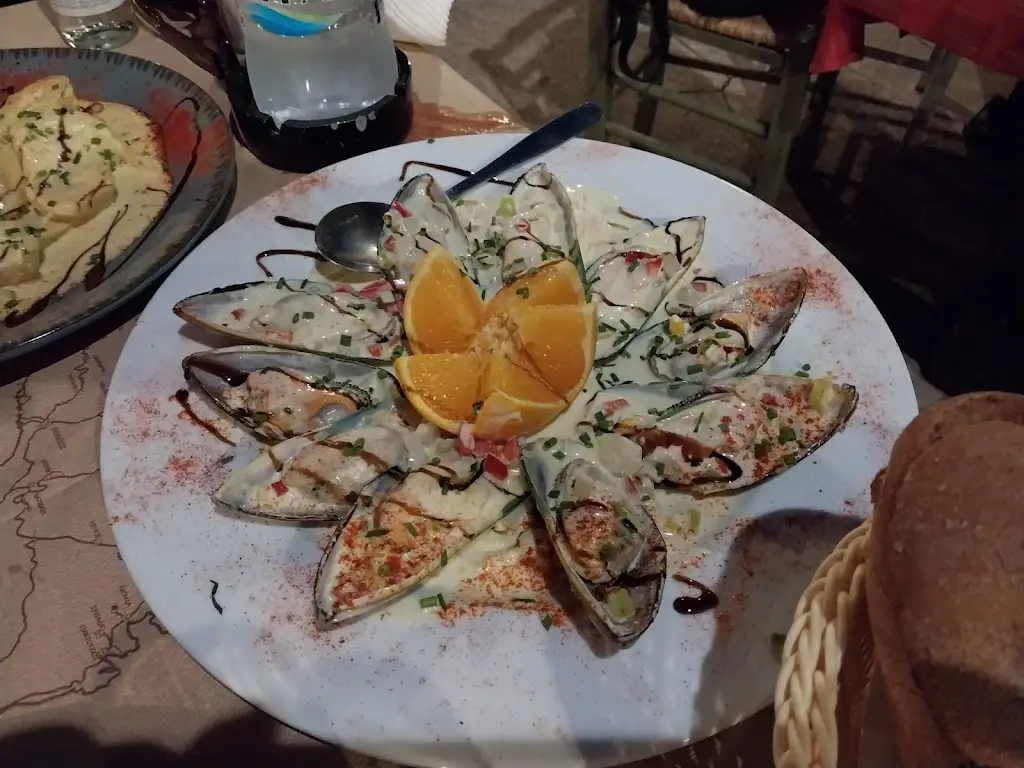 Menu_To Apomero_Chios_image_5