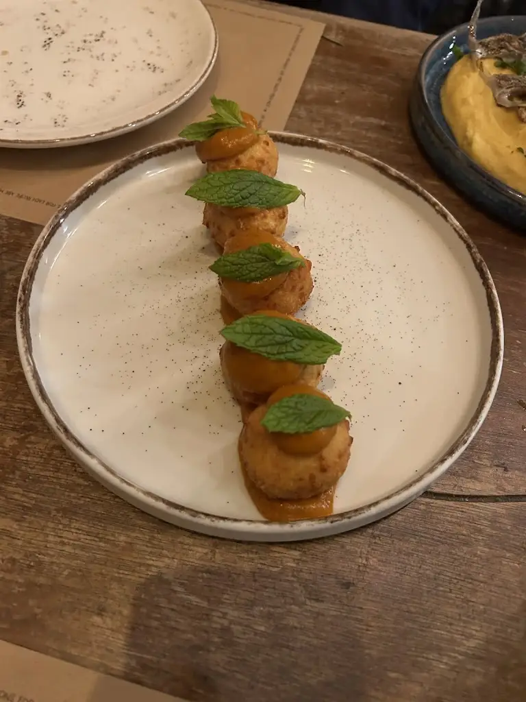 Ekrem Atamer_Vradipus_Chios_avis