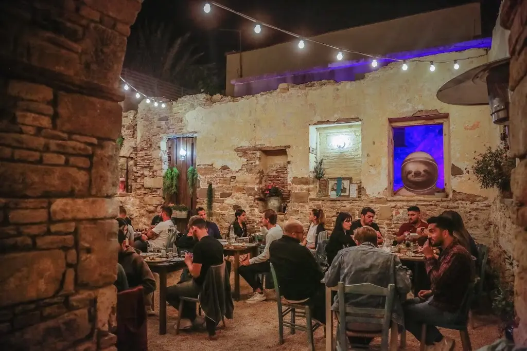 Vradipus_Chios_slider_image_1