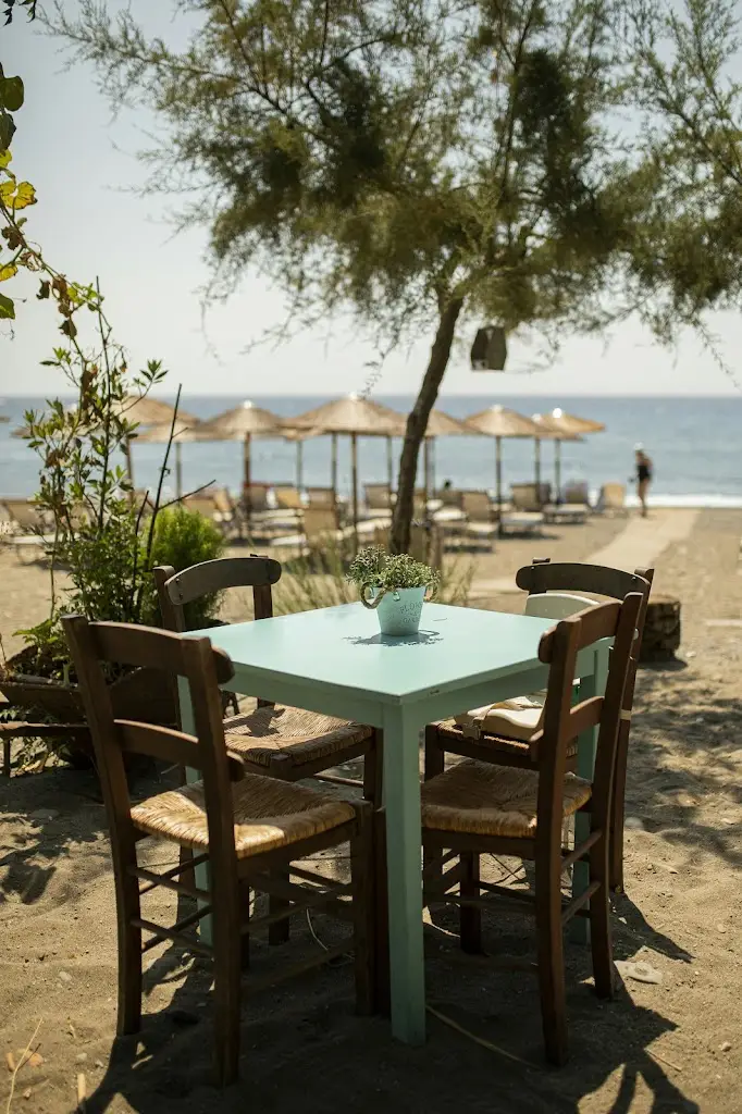 Restaurant Cafe Agia Markella_Chios_slider_image_1