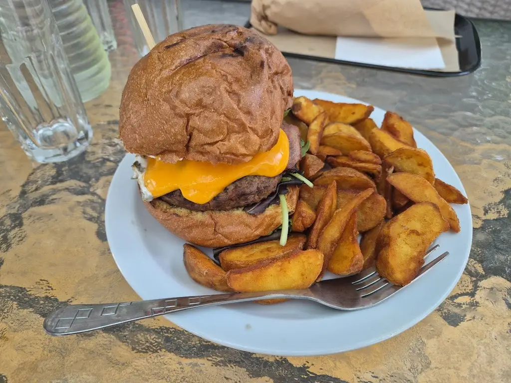 Family Coffee&food_Eleftherés_slider_image_2