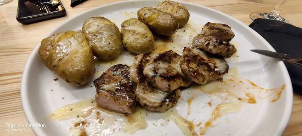 Menü_AVENUE kitchen bar_Eleftherés_Bild_7