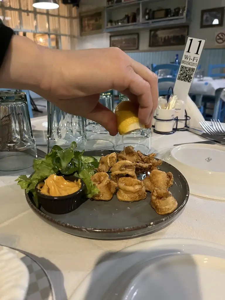 Naz İşbilen_MPROUSKO_Didymóteicho_review