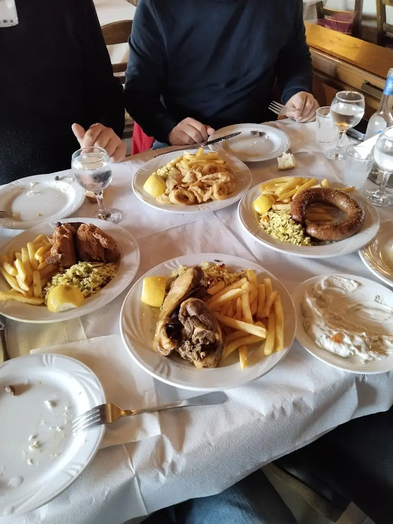 Serdar Karalar_Restaurant 