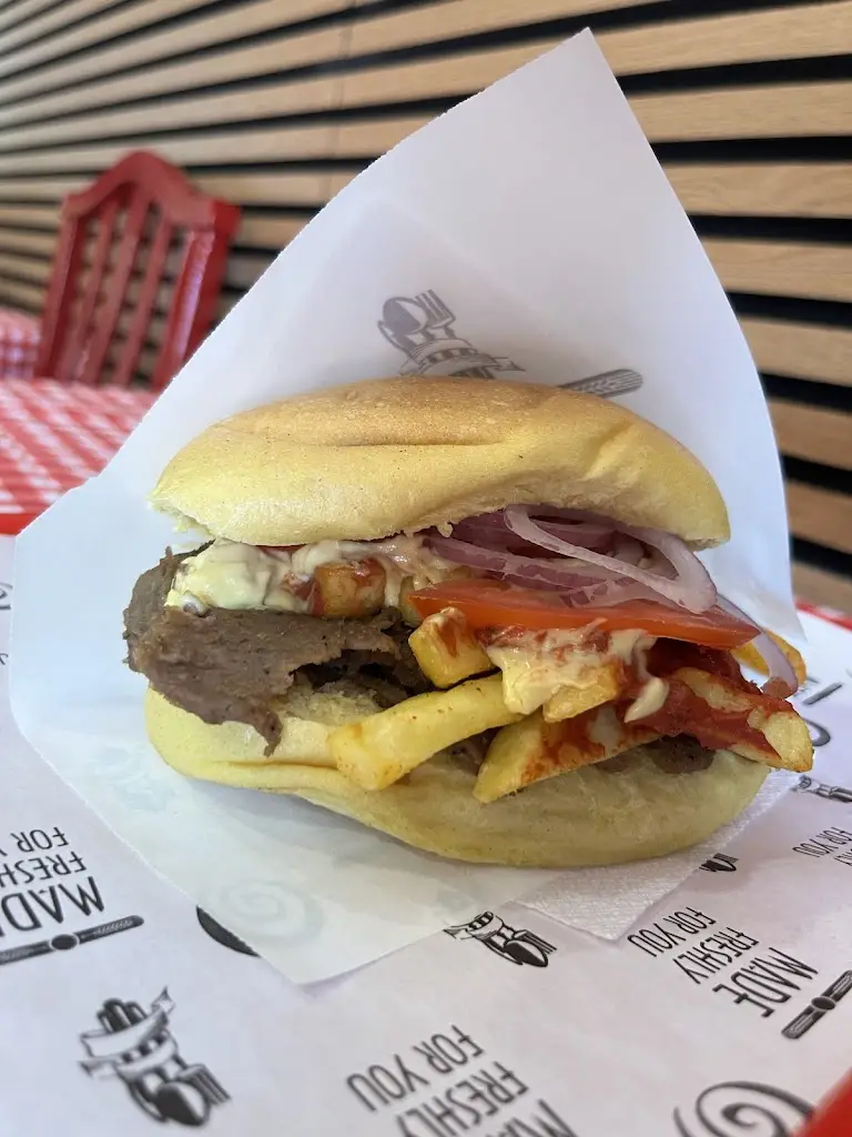 Γυρο-κομείο Ντονέρ Κεμπάπ_Didymóteicho_slider_image_1