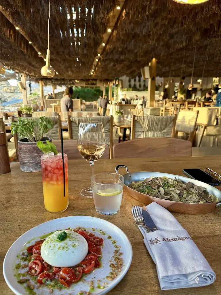 Cass_Alemagou_Fteliá_review