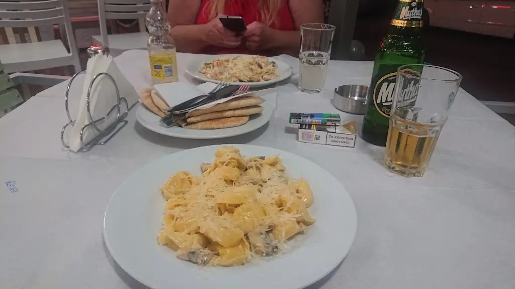 Menü_Restaurant Tolis - Pizza Spaghetti Grill_Chrysoúpolis_Bild_1