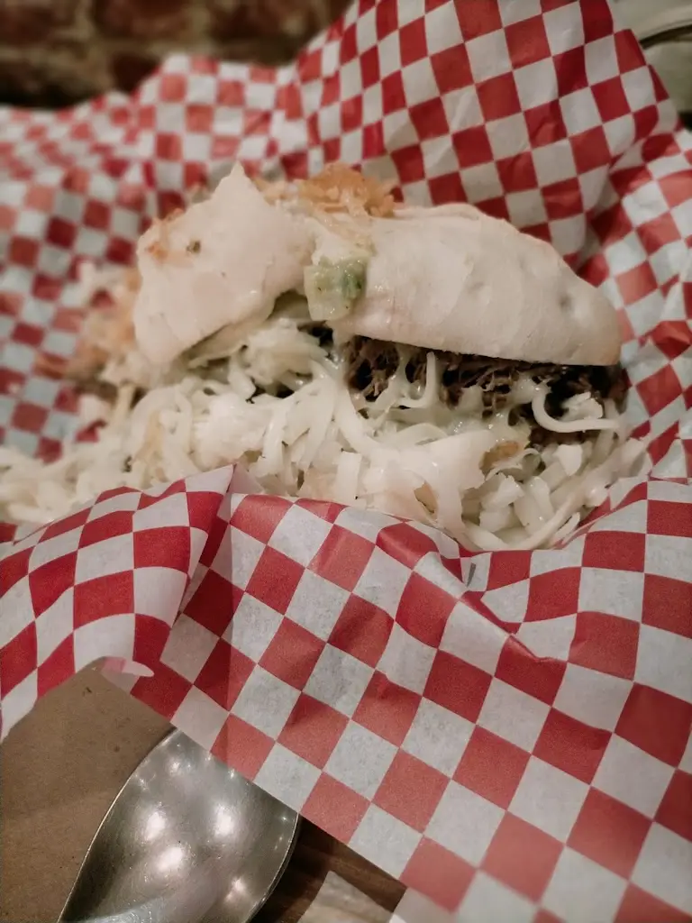 Menü_Καλοφαγάς Σουβλατζίδικο_Chrysoúpolis_Bild_9