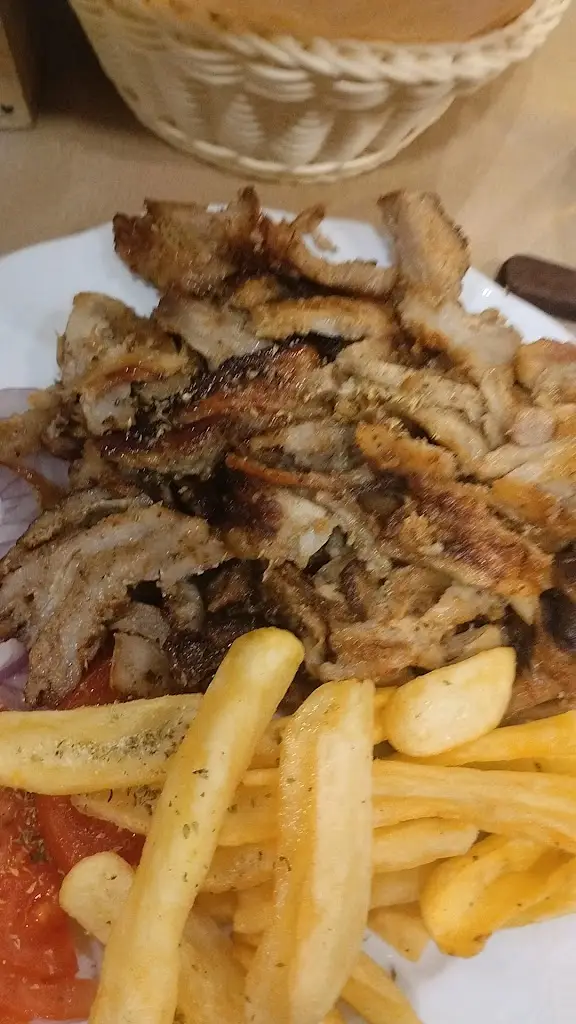 Χασαποταβερνα 