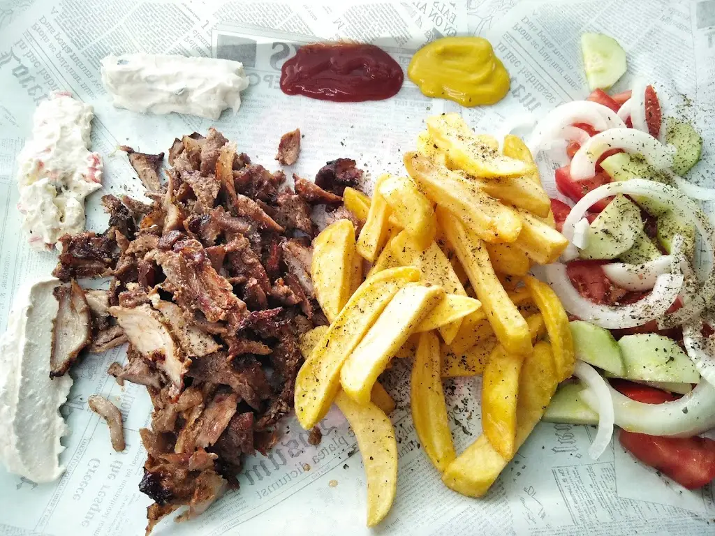 Καντίνα Ο Δημήτρης_Chrysoúpolis_slider_image_2