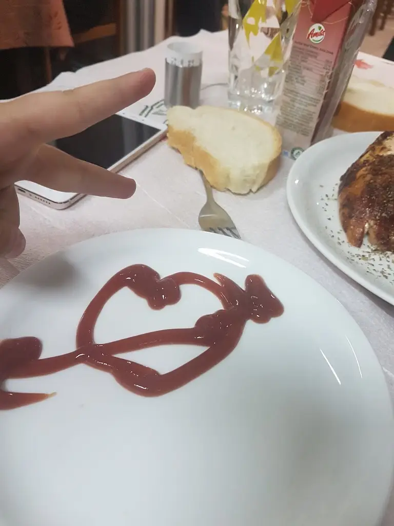 Menü_Chickens Babis_Chrysoúpolis_Bild_9