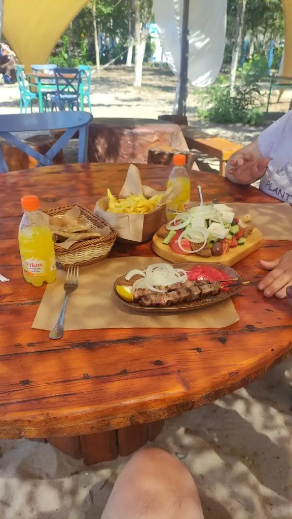 Menü_Kantína Est2021_Chrysoúpolis_Bild_1