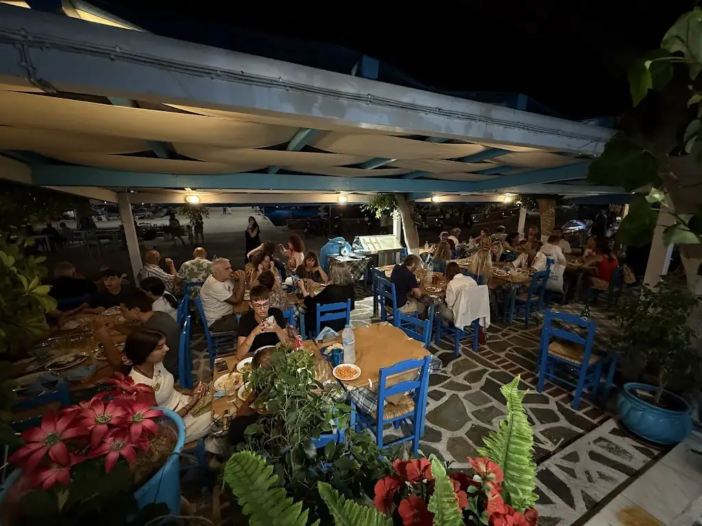 Jim Stuurman_Nikos Tzenh Taverna_Fournoi Korseon_review