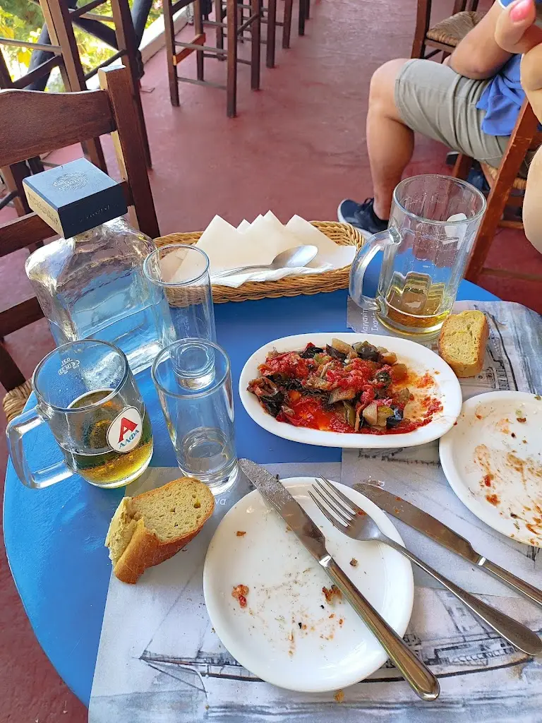 Dionysis Mitropoulos_Ston Gialo kanei Fourtouna_Fournoi Korseon_Bewertung