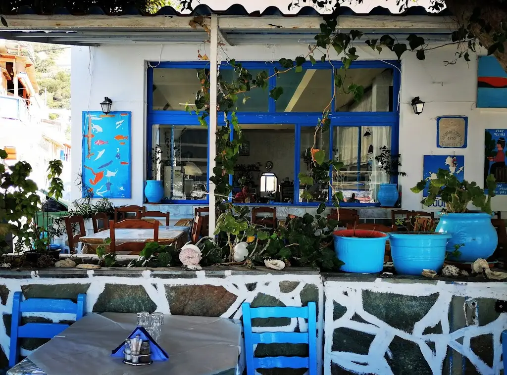 Nick - Jenny Restaurant in Fournoi Korseon