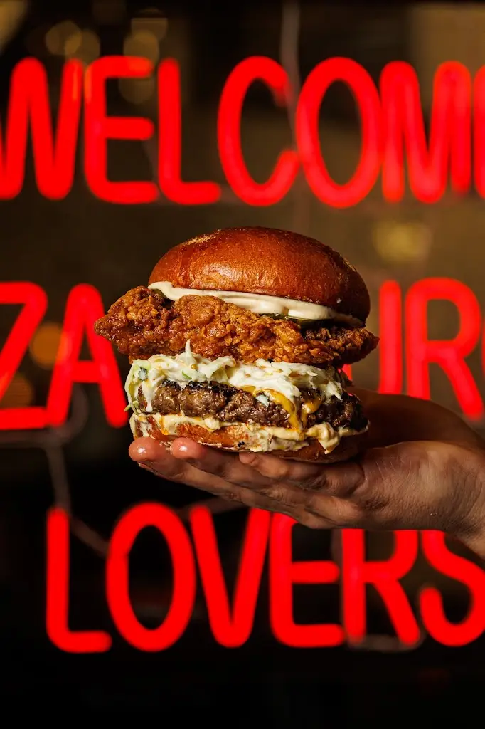 Dumbo_Glyfáda_slider_image_3