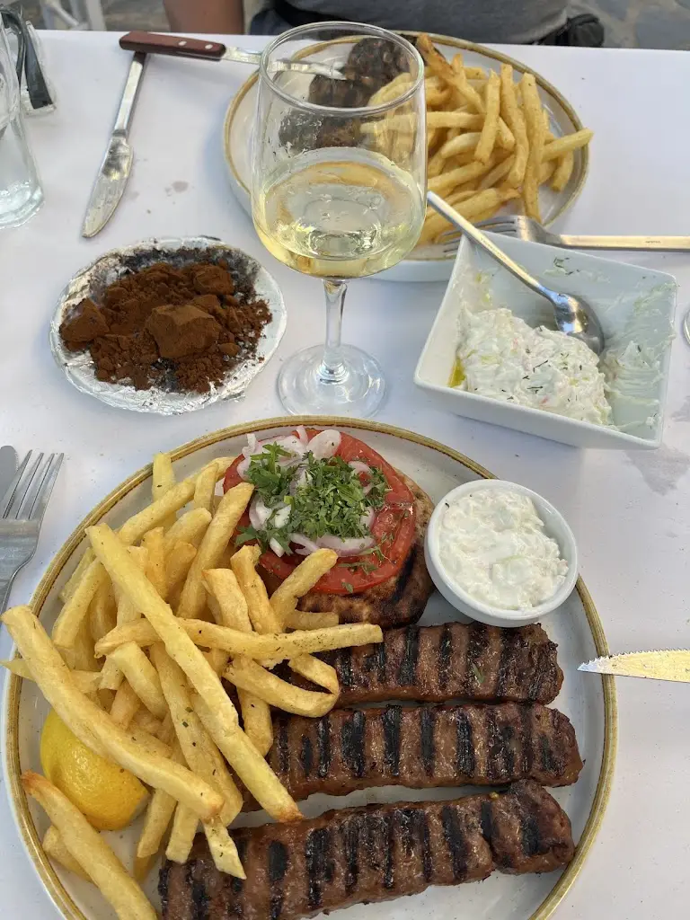 Sto Kampi_Ikaria_slider_image_3