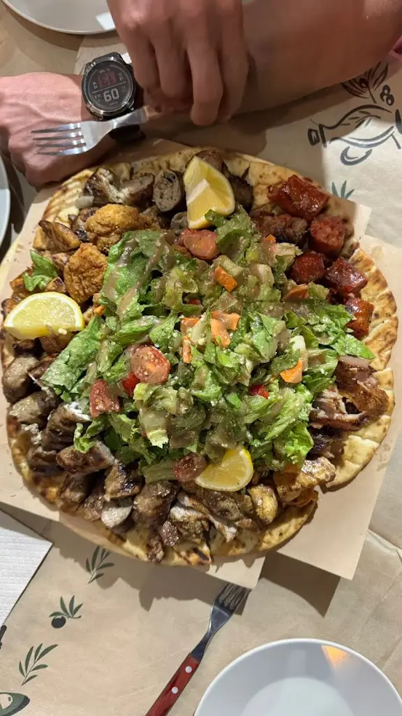 Pascal Sachs_ma'mu ikaria_Ikaria_reseña