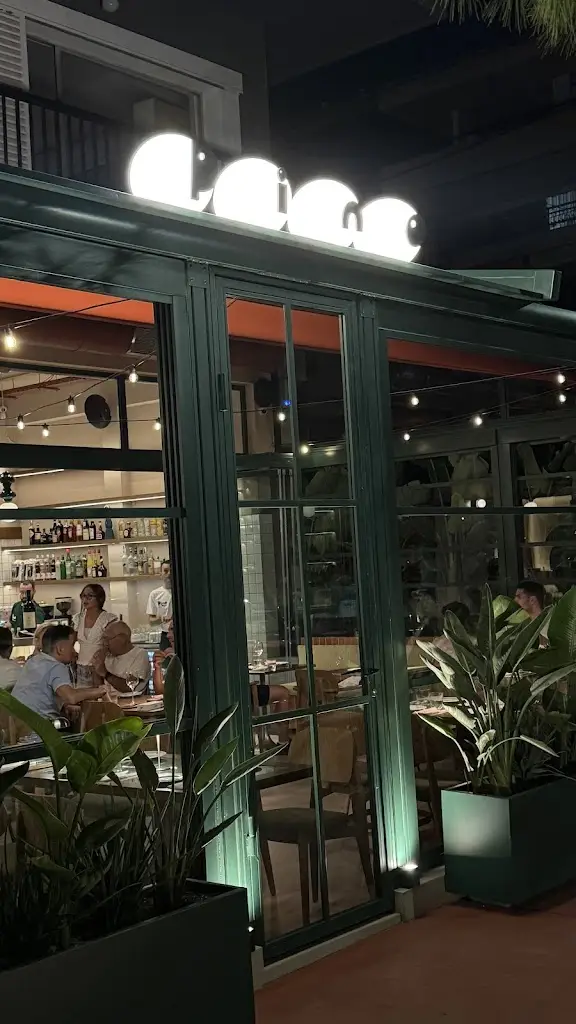 Pino By Luca Piscazzi_Glyfáda_slider_image_1