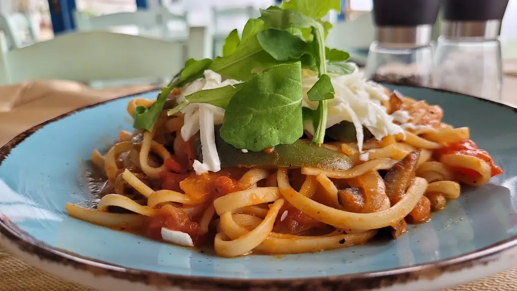 Thea's Restaurant & Rooms_Ikaria_slider_image_3