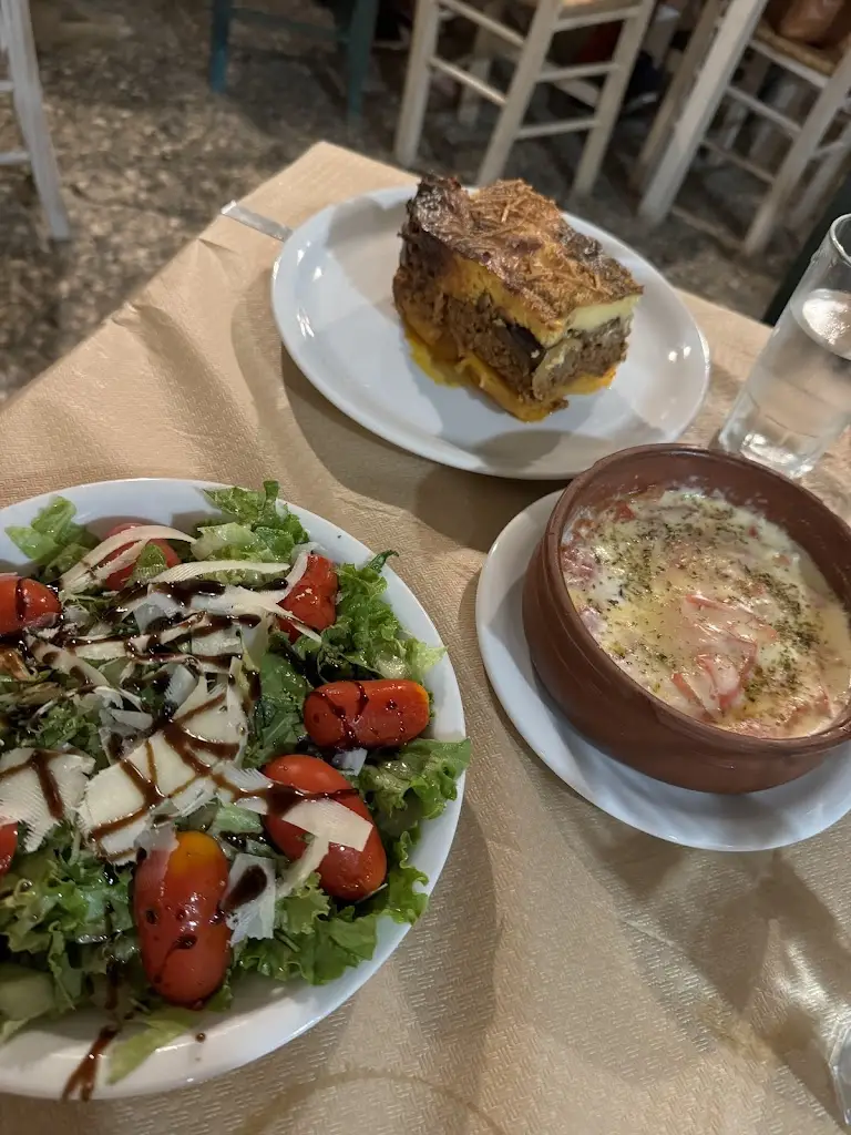 V St_Στα Καλά Καθούμενα_Kamariótissa_review