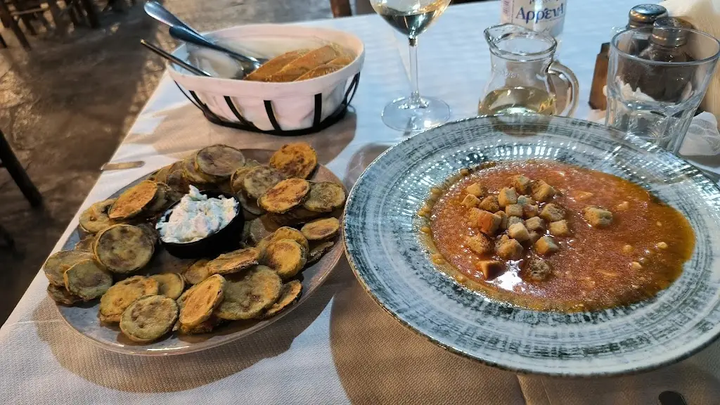 Steve Salsero_Yamas Taverna Restaurant Kalambaka Meteora_Kalampáki_reseña