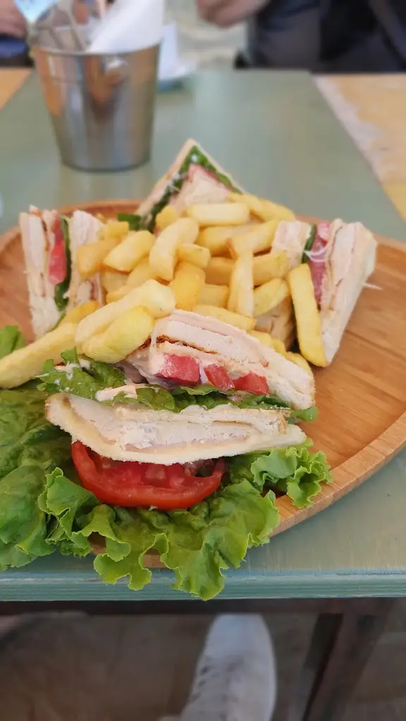 Menu_Nero cafe bar & more_Kastaniés_image_8