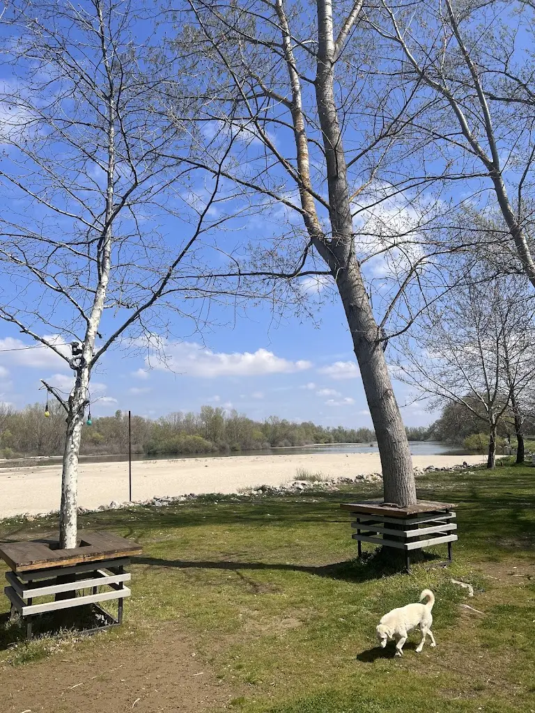 Pelin_Nero cafe bar & more_Kastaniés_review