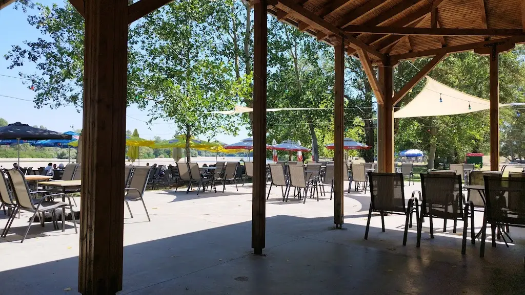 Nero cafe bar & more Restaurant in Kastaniés