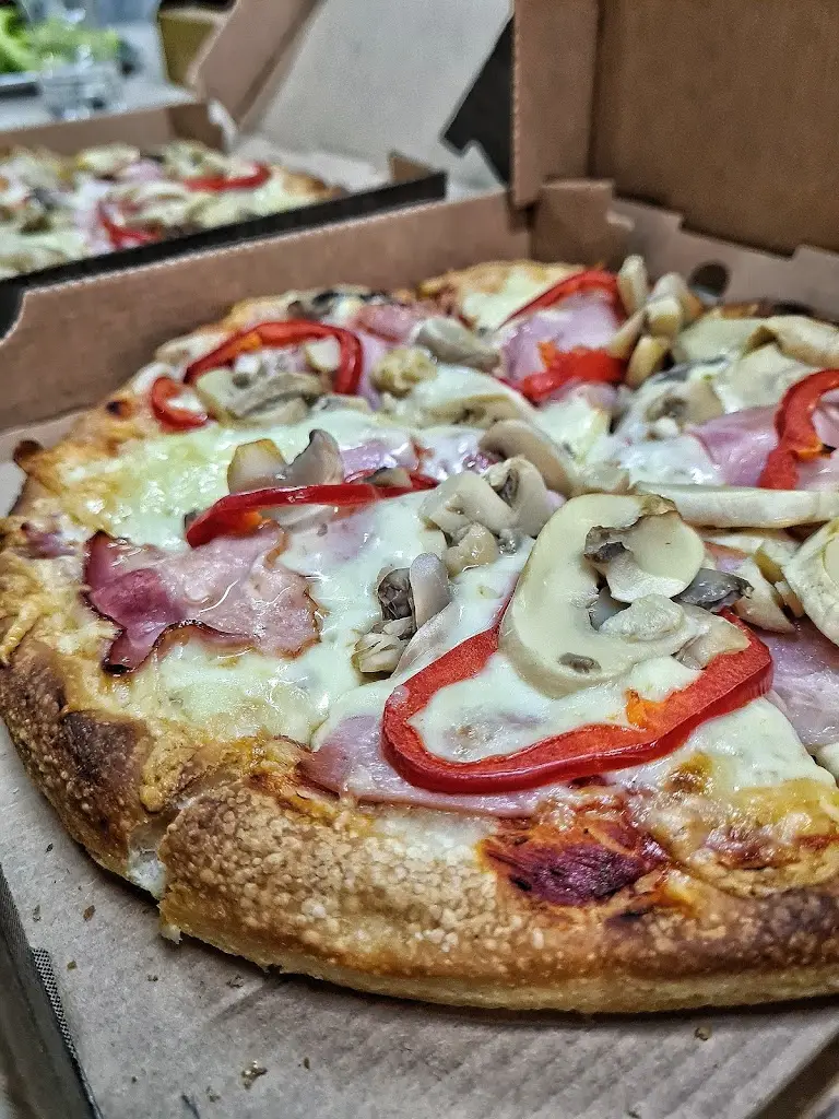 Pizzeria - Restaurant 