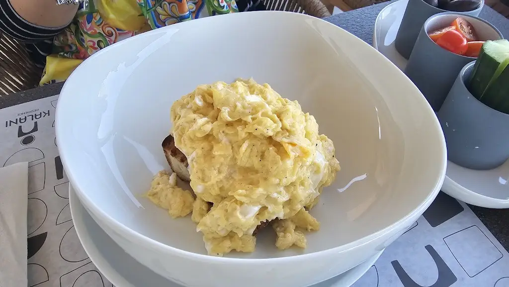 Лъчезар Арсов_Taverna Kalani Residence_Keramotí_Bewertung