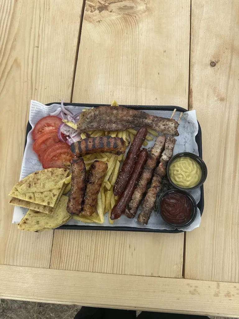 Ta Xtapodia_Keramotí_slider_image_3