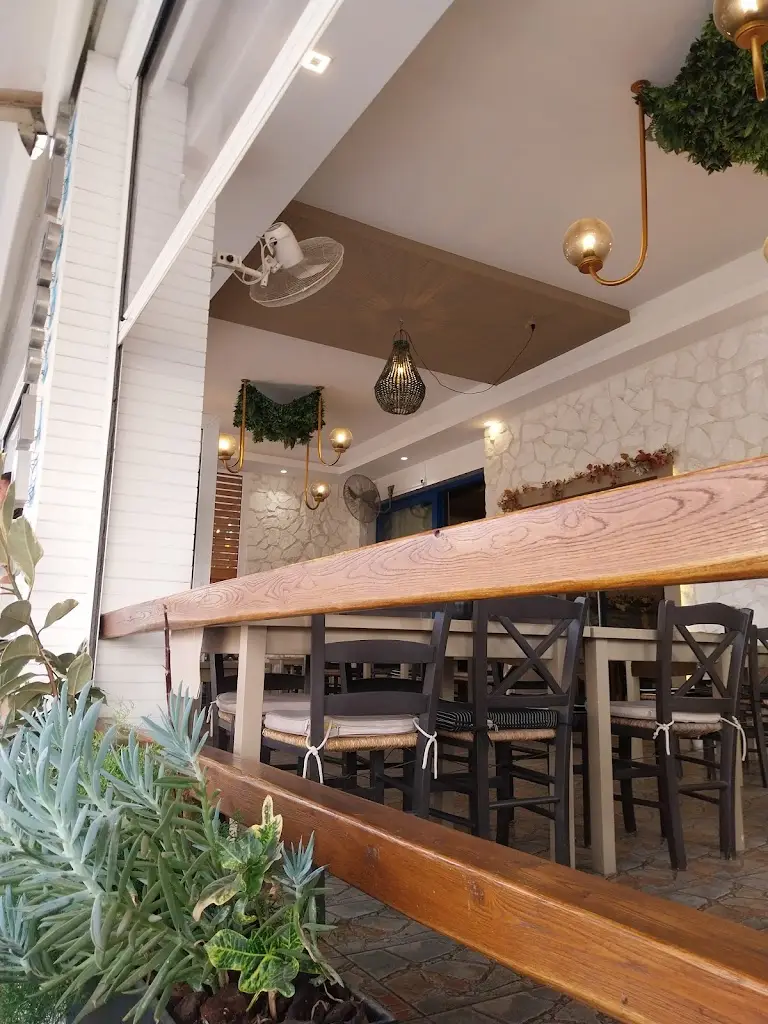 Sardeládiko_Keramotí_slider_image_3