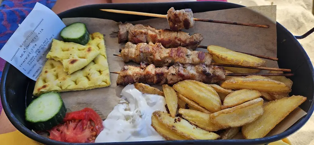 Beach Bar Paralia_Keramotí_slider_image_3