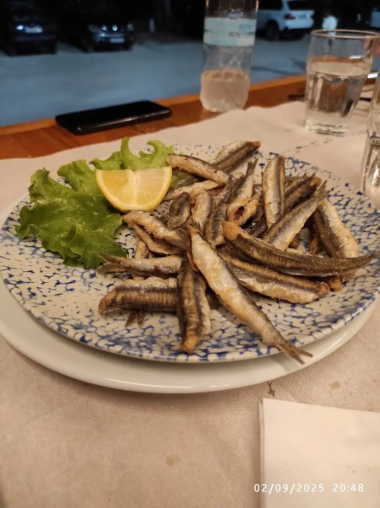 Sorin Sabau_Στο Κύμα - Sto Kima_Keramotí_reseña