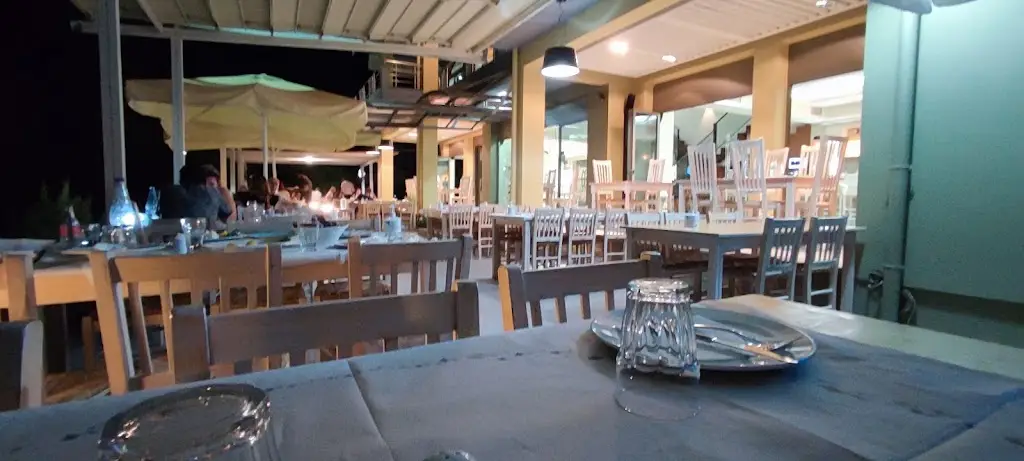 Στο Κύμα - Sto Kima_Keramotí_slider_image_1