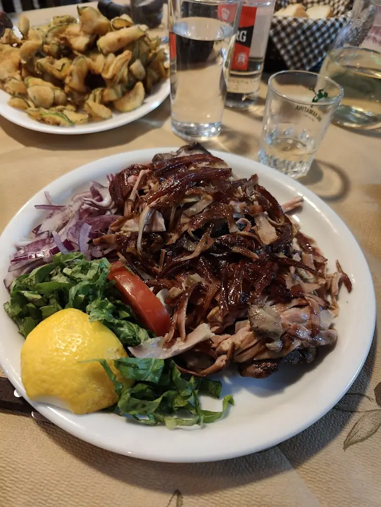 Menu_Oi Meraklides_Kimméria_imagen_2