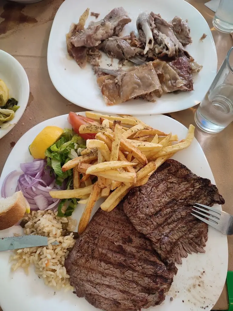 Menu_Oi Meraklides_Kimméria_imagen_3