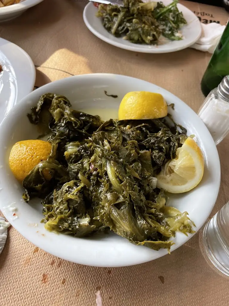 Menu_Oi Meraklides_Kimméria_imagen_5