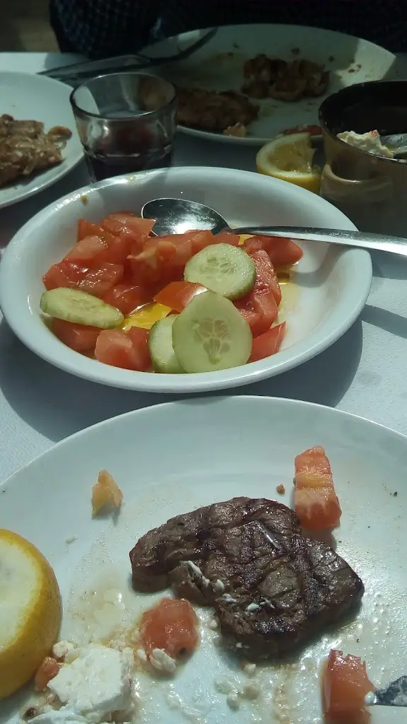 Menü_Ayhan_Kimméria_Bild_6