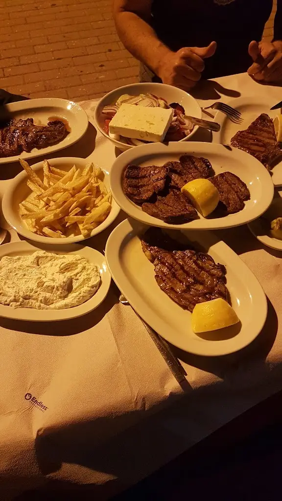 Menü_Ayhan_Kimméria_Bild_7