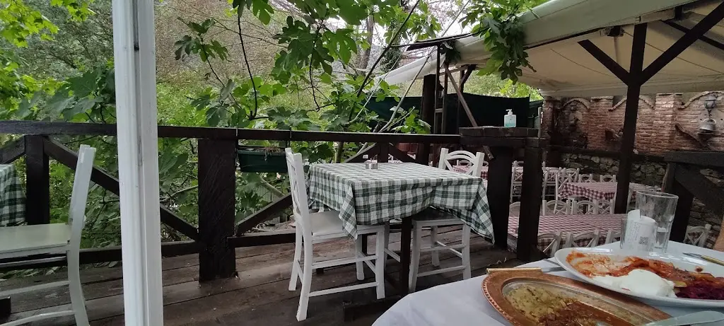 Chris Vas_Το Πίλημα_Kimméria_avis