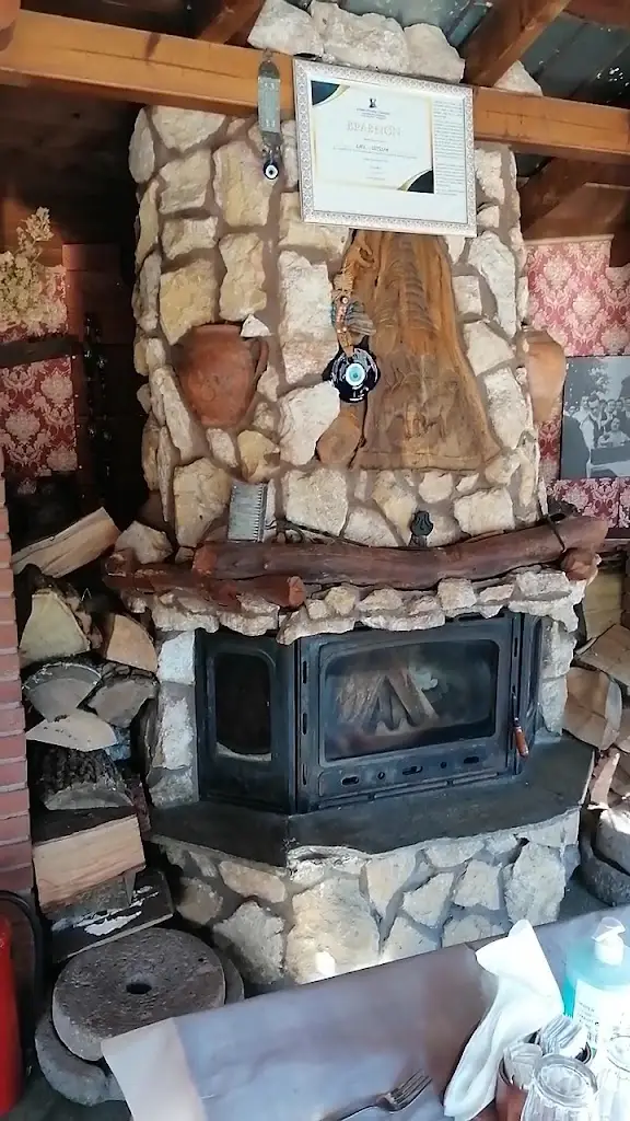 Το Πίλημα_Kimméria_slider_image_2