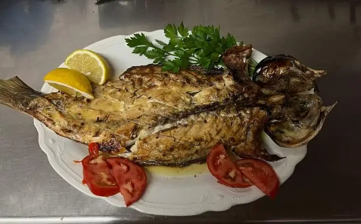 ΤΑΒΕΡΝΑΚΙ "ΤΟ ΠΑΖΑΡΙ" Restaurant in Kimméria