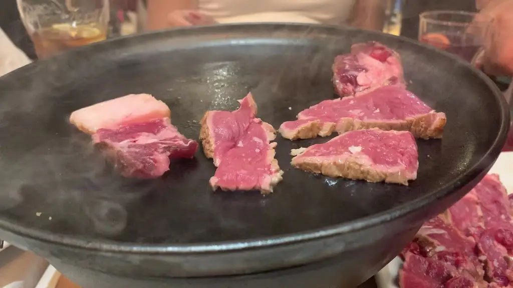 Synantēsē_Krinídes_slider_image_2