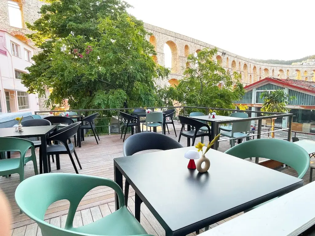 Atopo Bistronomy Restaurant Restaurant in Kavála