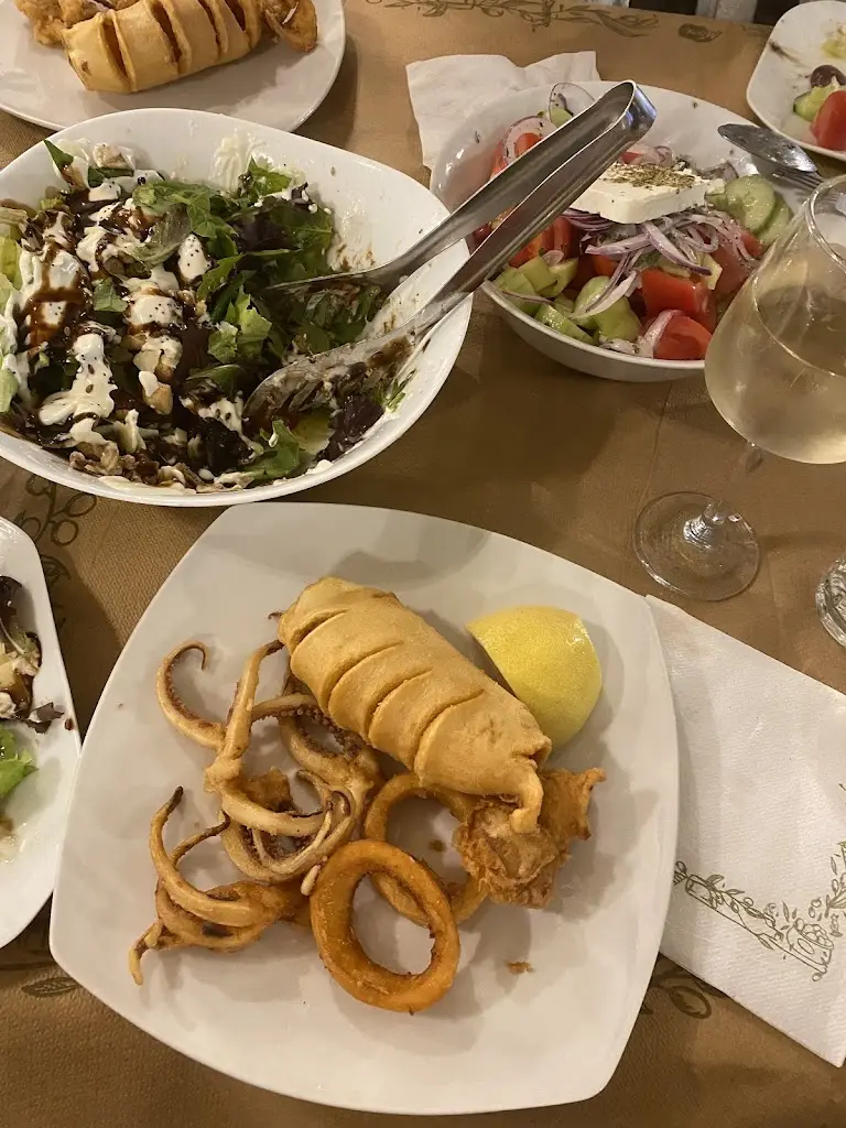 Elena Abdalla_Ta Batzanakia_Kavála_Bewertung